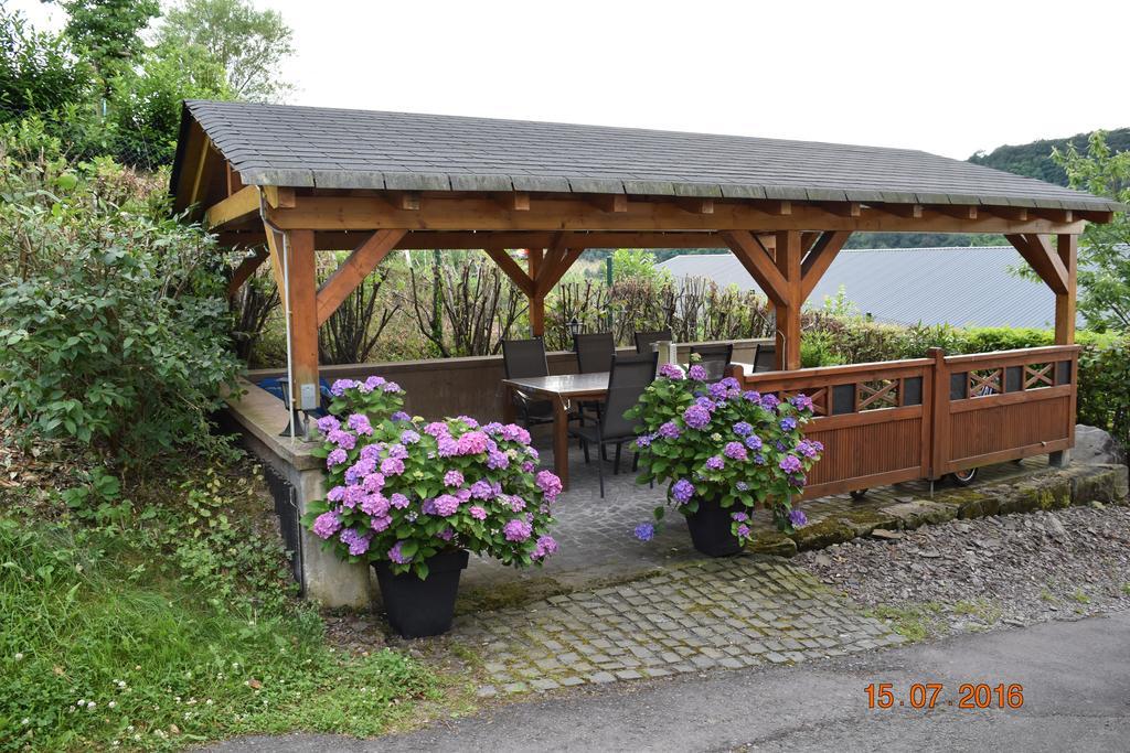 Ferienweingut Borens Wiltingen Buitenkant foto