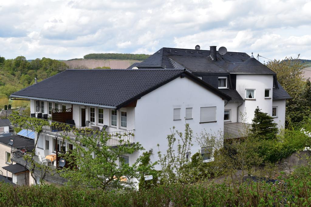 Ferienweingut Borens Wiltingen Buitenkant foto